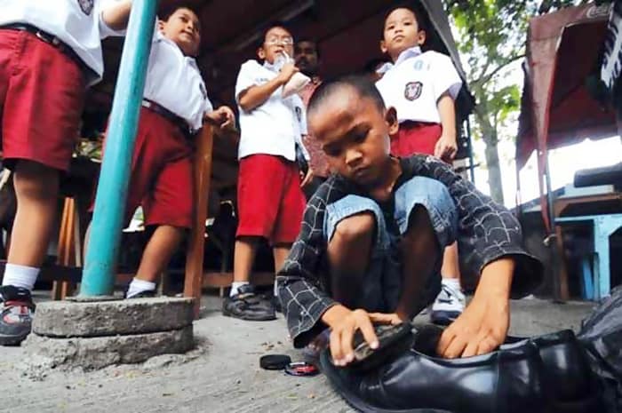 UNICEF: 938 Anak Indonesia Putus Sekolah Akibat Pandemi Corona - IslamToday