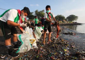 Aksi Hari Lingkungan Hidup Sedunia Di Surabaya Archives Islamtoday