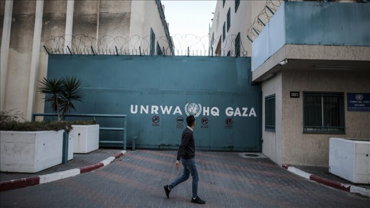 UNRWA Diambang Kehancuran, Nasib Rakyat Palestina Terancam - IslamToday